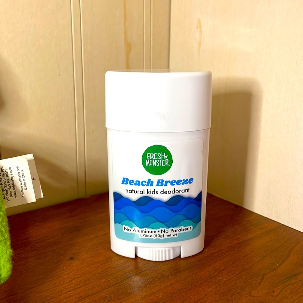 Kid’s/Teen Natural deodorant - ‘Fresh Monster’ Beach Breeze scent 💦